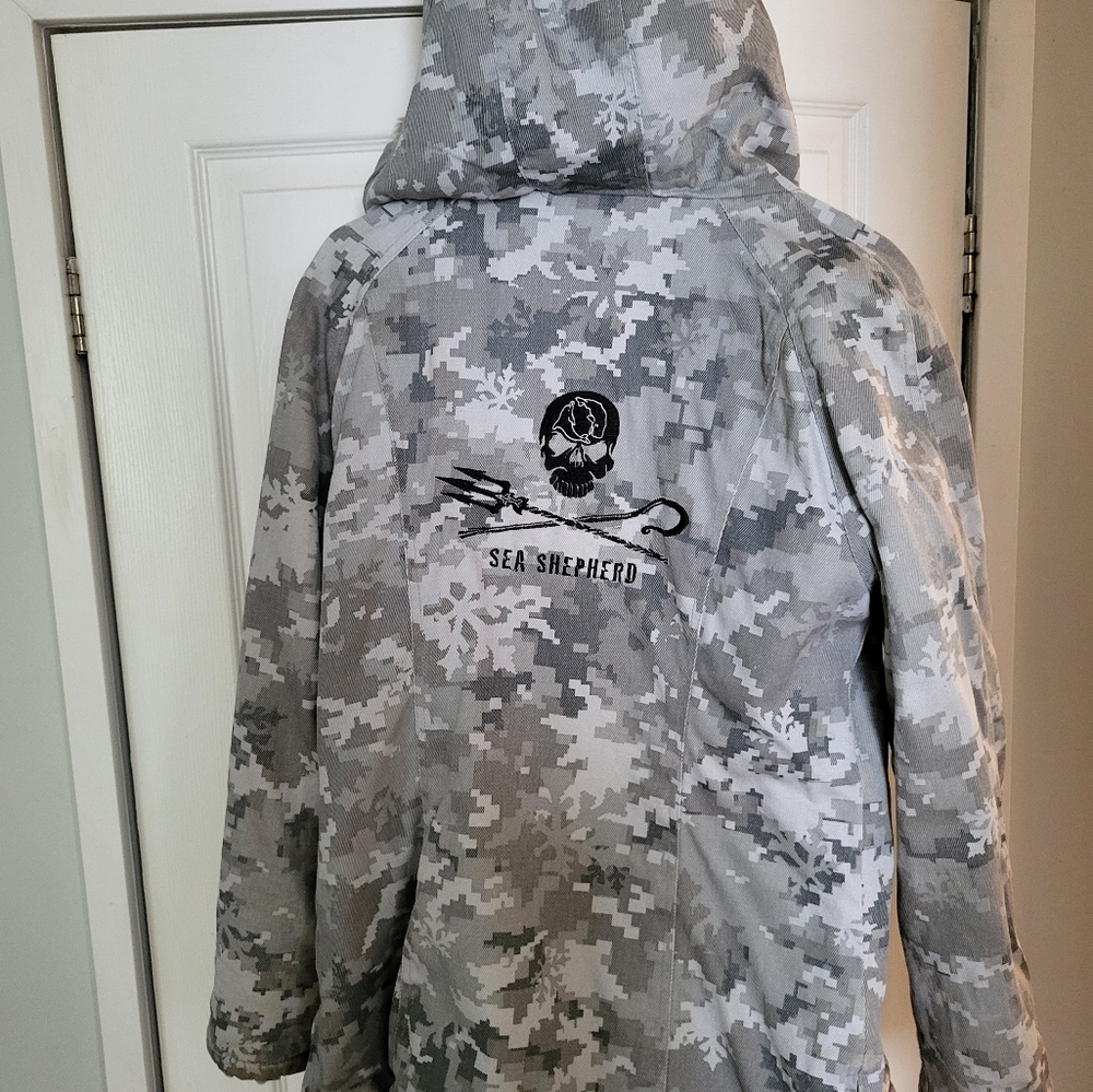 Sea Shepherd Hemp Hoodamb Jacket - Picture 12 of 15